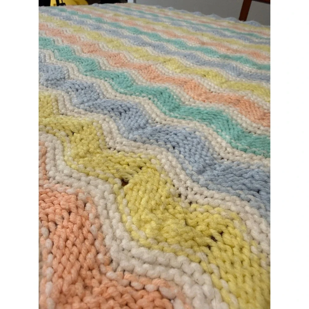 Handmade Pastel Chevron Knit Baby Blanket Blue‎ Yellow 37 x 37 Afghan VTG ZigZag